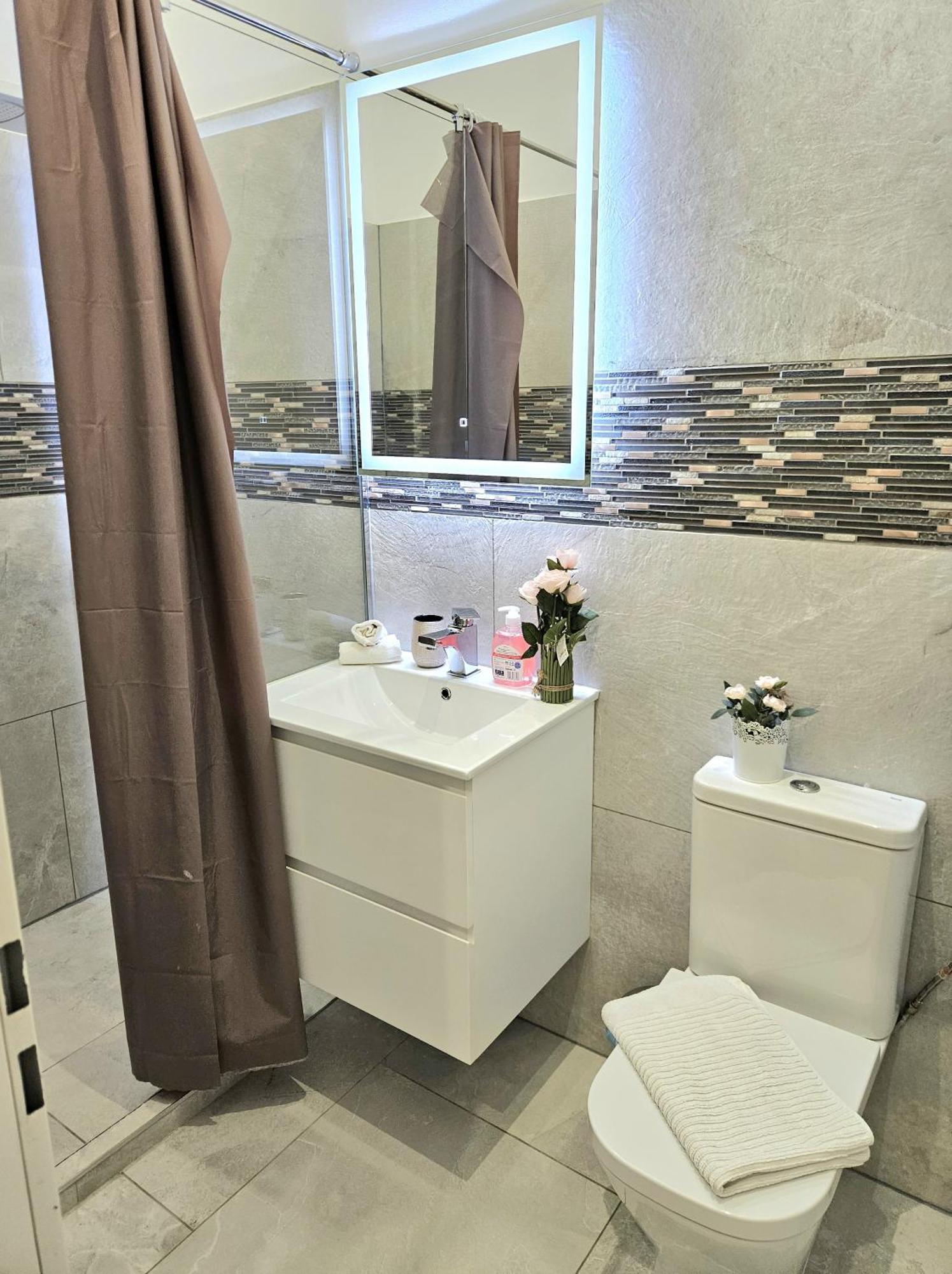 Designer Downtown Gem Apartamento Budapeste Exterior foto