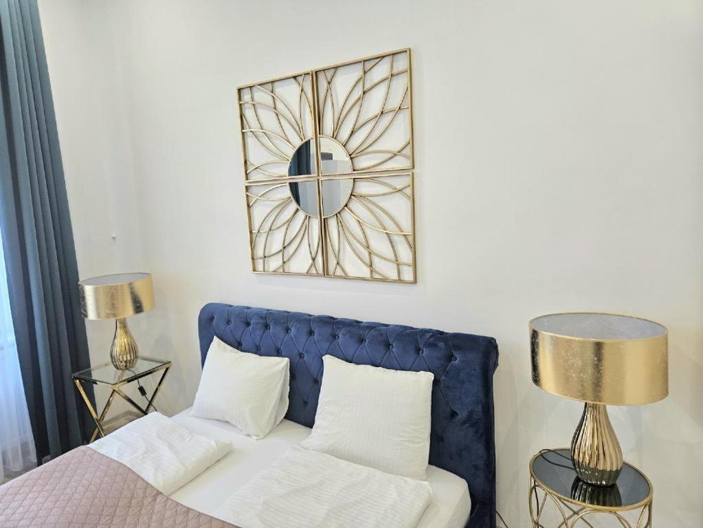 Designer Downtown Gem Apartamento Budapeste Exterior foto
